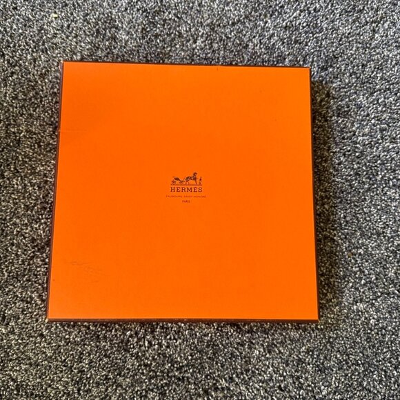 Hermes Scarf Carré 90 Atlantic Ocean Encounter Silk Blue Seabed Fish - Picture 7 of 8